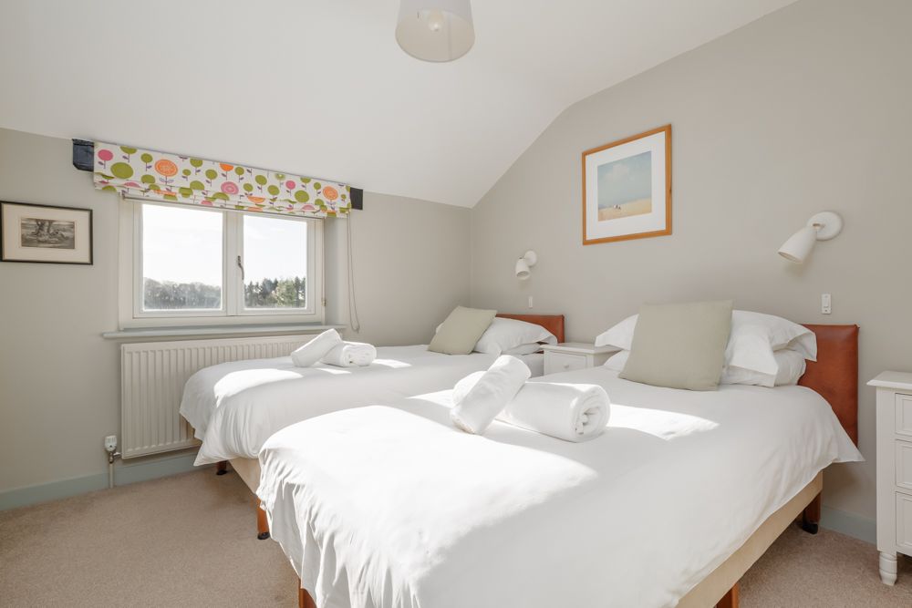 Jasmine Cottage image