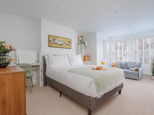 Beachway House image