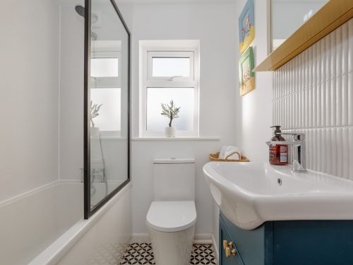 Beachway House image