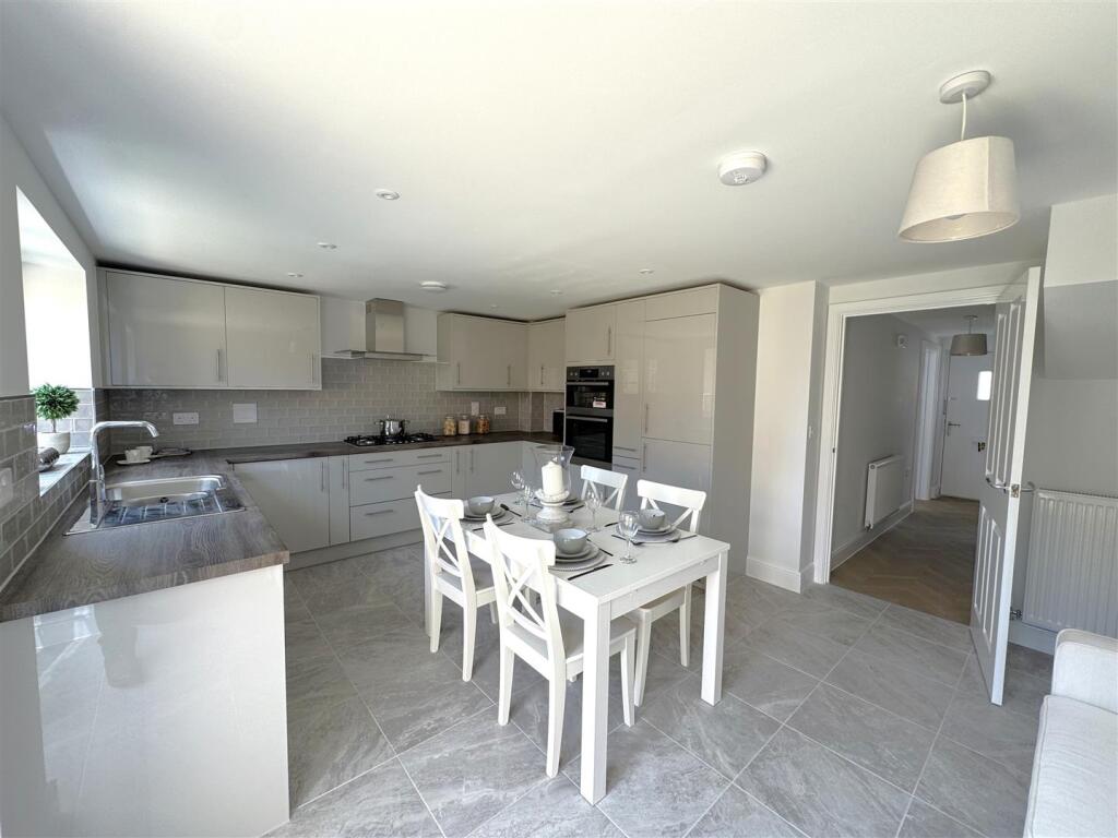 e5d6cb90ef6b8fd68385df95869ce1fe